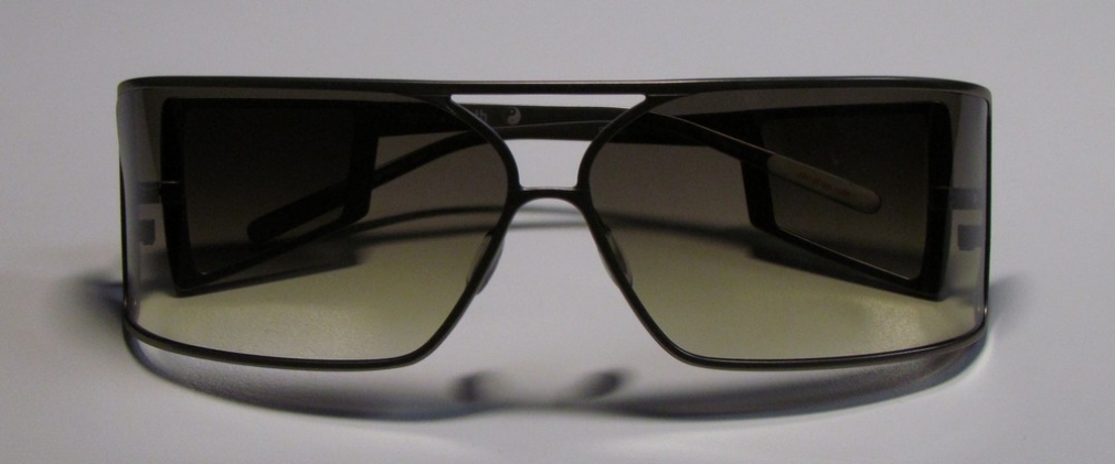 CHRISTIAN ROTH 14304 in color KH